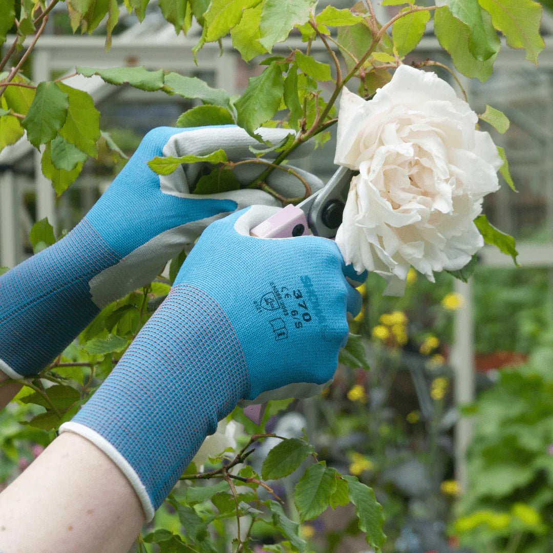 Showa 370 Ultra Thin Nitrile Gloves